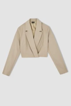 DeFacto Düğmeli Crop Blazer Ceket -Tunik Style X7419AZ 22SP BG130 05 02