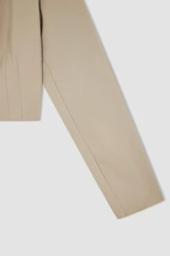 DeFacto Düğmeli Crop Blazer Ceket -Tunik Style X7419AZ 22SP BG130 07 02