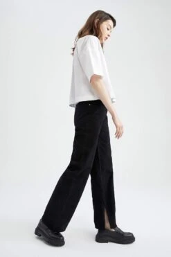 DeFacto Yüksek Bel Geniş Paça Yırtmaç Detaylı %100 Pamuk Pantolon -Tunik Style X7620AZ 22SP BK27 06 02