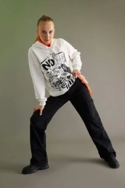 DeFacto Coool Kargo Cepli Geniş Paça Gabardin %100 Pamuk Pantolon 11 DeFacto Coool Kargo Cepli Geniş Paça Gabardin %100 Pamuk Pantolon -Tunik Style X8466AZ 22AU BK27 02 02