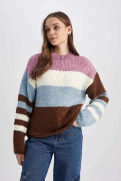 DeFacto Coool Oversize Fit Bisiklet Yaka Triko Kazak 14 DeFacto Coool Oversize Fit Bisiklet Yaka Triko Kazak -Tunik Style X9766AZ 22WN BN271 04 03