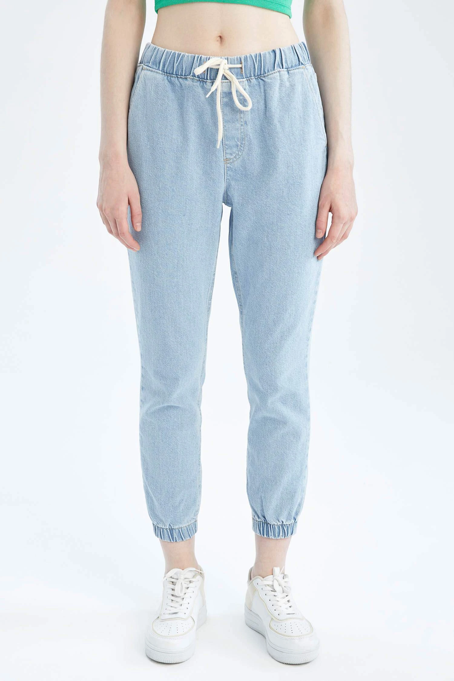 DeFacto Jogger Yüksek Bel Jean %100 Pamuk Pantolon 3 DeFacto Jogger Yüksek Bel Jean %100 Pamuk Pantolon