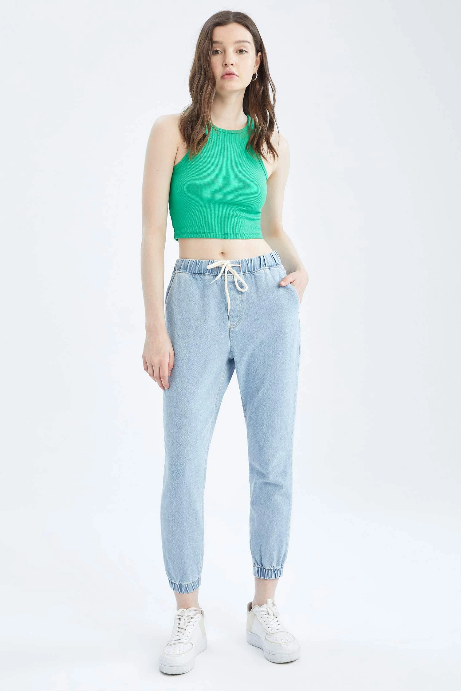 DeFacto Jogger Yüksek Bel Jean %100 Pamuk Pantolon 4 DeFacto Jogger Yüksek Bel Jean %100 Pamuk Pantolon – Bild 2