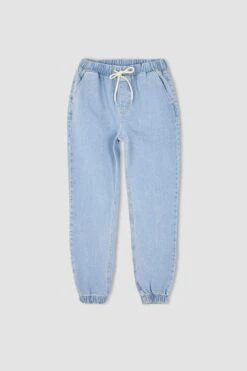 DeFacto Jogger Yüksek Bel Jean %100 Pamuk Pantolon 16 DeFacto Jogger Yüksek Bel Jean %100 Pamuk Pantolon -Tunik Style Y0080AZ 22SM NM39 06 01