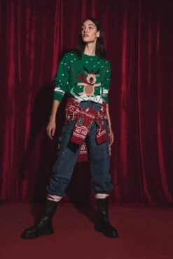 DeFacto Regular Fit Bisiklet Yaka Yılbaşı Temalı Ponponlu Kazak -Tunik Style Y3403AZ 22CW GN748 04 02