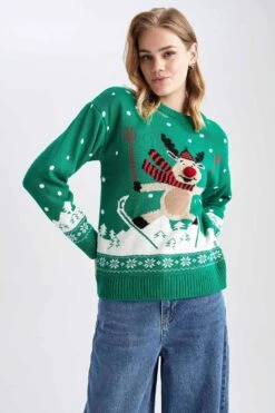 DeFacto Regular Fit Bisiklet Yaka Yılbaşı Temalı Ponponlu Kazak -Tunik Style Y3403AZ 22CW GN748 05 02