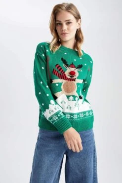 DeFacto Regular Fit Bisiklet Yaka Yılbaşı Temalı Ponponlu Kazak -Tunik Style Y3403AZ 22CW GN748 07 02