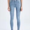DeFacto Skinny Fit Uzun Jean Pantolon 2 DeFacto Skinny Fit Uzun Jean Pantolon -Tunik Style Y4261AZ 22AU NM39 01 01