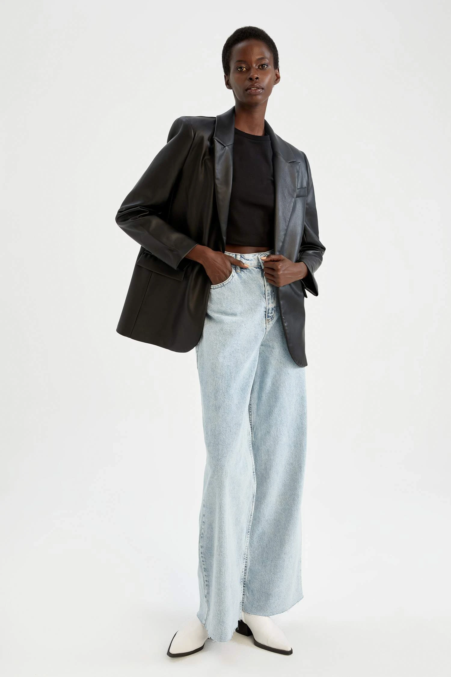 DeFacto Regular Fit Suni Deri Blazer Ceket 4 DeFacto Regular Fit Suni Deri Blazer Ceket – Bild 2