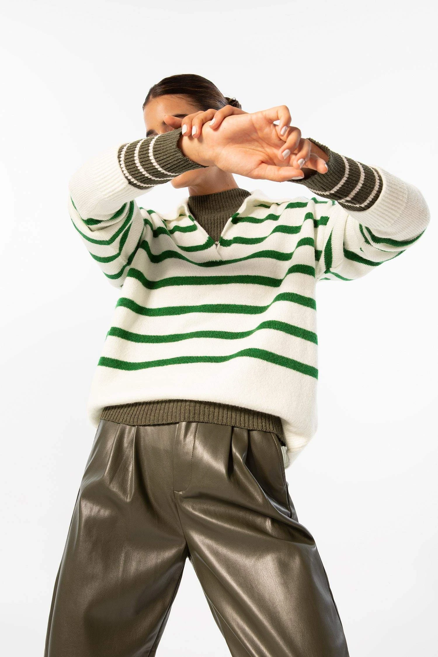 DeFacto Relax Fit Polo Yaka Kazak 3 DeFacto Relax Fit Polo Yaka Kazak