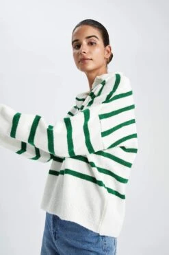 DeFacto Relax Fit Polo Yaka Kazak 19 DeFacto Relax Fit Polo Yaka Kazak -Tunik Style Y6103AZ 22WN ER105 08 01