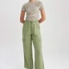 DeFacto Straight Fit Kargo Kargo Cepli Normal Bel Keten Karışımlı Pantolon -Tunik Style Y7270AZ 23SM GN744 01 02
