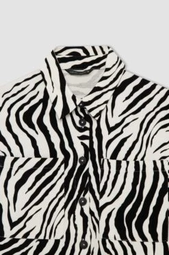 DeFacto Oversize Fit Gabardin Uzun Kollu %100 Pamuk Gömlek -Tunik Style Y7519AZ 22AU BK81 09 01