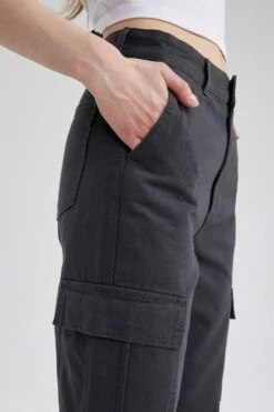 DeFacto Coool Straight Fit Gabardin Kargo %100 Pamuk Pantolon -Tunik Style Y8331AZ 23SP AR104 05 02