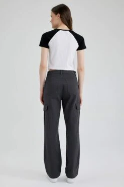 DeFacto Coool Straight Fit Gabardin Kargo %100 Pamuk Pantolon -Tunik Style Y8331AZ 23SP AR104 06 02
