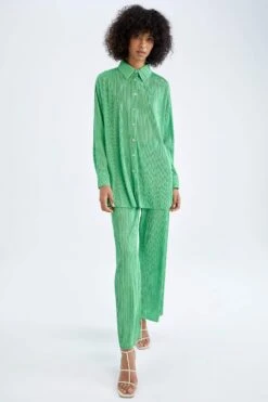 DeFacto Regular Fit Basic Uzun Kollu Gömlek Tunik -Tunik Style Z0438AZ 22HS GN288 03 01