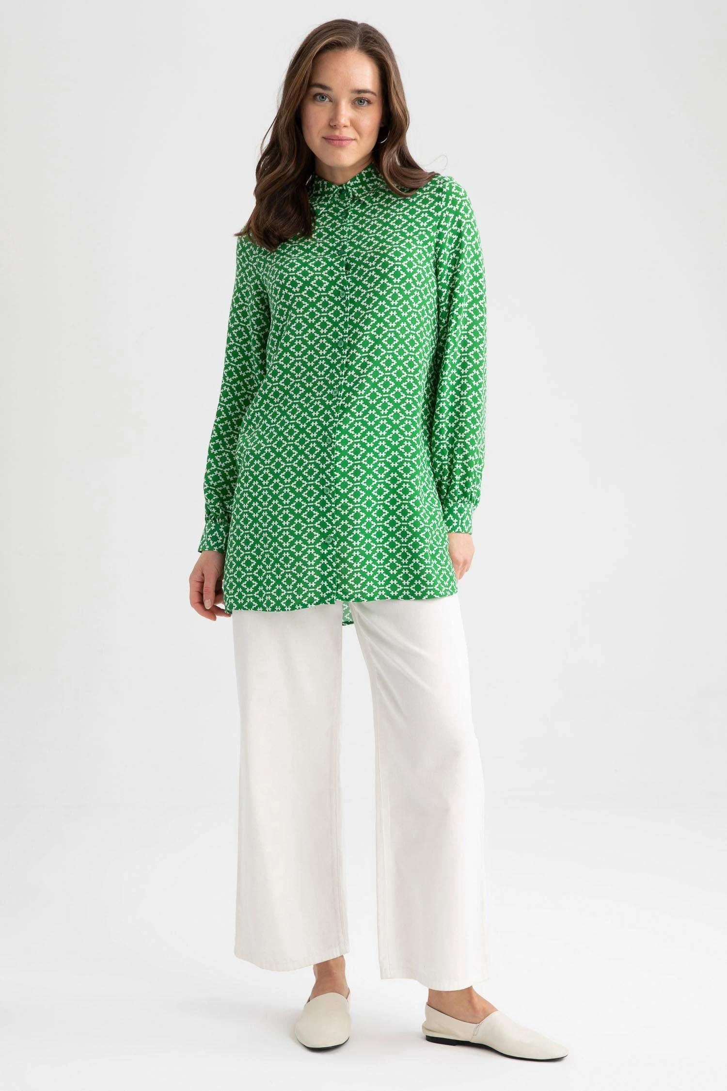 DeFacto Regular Fit Etnik Desenli Viskon Gömlek Tunik 7 DeFacto Regular Fit Etnik Desenli Viskon Gömlek Tunik – Bild 5