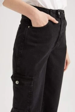 DeFacto Yüksek Bel Jean %100 Pamuk Pantolon 14 DeFacto Yüksek Bel Jean %100 Pamuk Pantolon -Tunik Style Z2825AZ 22WN NM40 06 01