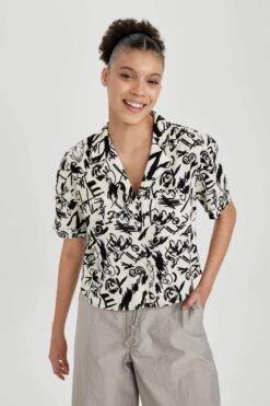 DeFacto Coool Regular Fit Pijama Yaka Baskılı Kısa Kollu Gömlek -Tunik Style Z2919AZ 23SM ER233 06 02