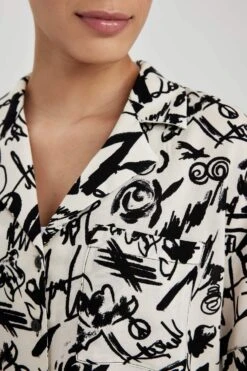 DeFacto Coool Regular Fit Pijama Yaka Baskılı Kısa Kollu Gömlek -Tunik Style Z2919AZ 23SM ER233 09 01