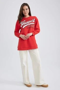 DeFacto Relax Fit Bisiklet Yaka Slogan Baskılı İçi Yumuşak Tüylü Sweatshirt Tunik -Tunik Style Z4208AZ 23SP RD44 05 02