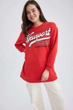 DeFacto Relax Fit Bisiklet Yaka Slogan Baskılı İçi Yumuşak Tüylü Sweatshirt Tunik -Tunik Style Z4208AZ 23SP RD44 06 02