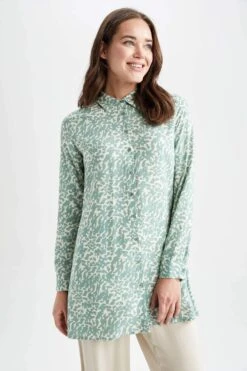 DeFacto Regular Fit Gömlek Yaka Baskılı Uzun Kollu Tunik 16 DeFacto Regular Fit Gömlek Yaka Baskılı Uzun Kollu Tunik -Tunik Style Z5833AZ 23SP TR377 05 02
