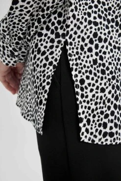 DeFacto Traditional Etnik Desenli Uzun Kollu Tunik -Tunik Style Z6188AZ 23SP BK27 06 02