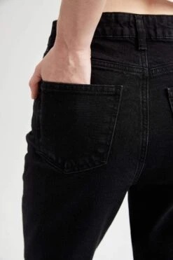 DeFacto Yüksek Bel Paça Ucu Kesik Jean Pantolon -Tunik Style Z6561AZ 22CW NM40 05 02