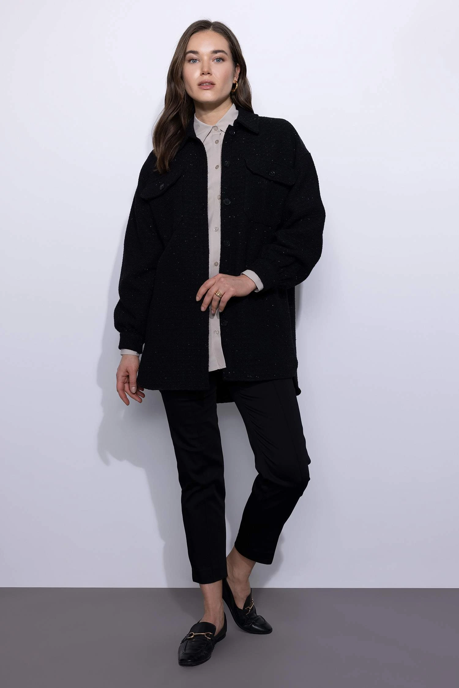 DeFacto Relax Fit Gömlek Yaka Tweed Uzun Kollu Tunik 4 DeFacto Relax Fit Gömlek Yaka Tweed Uzun Kollu Tunik – Bild 2