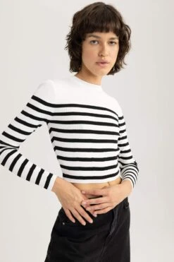 DeFacto Slim Fit Bisiklet Yaka Kazak -Tunik Style Z9142AZ 23AU ER103 03 01